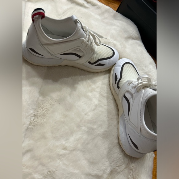 Moncler White Sneakers - Picture 9 of 9